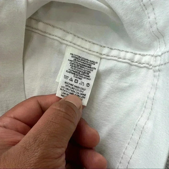 Free People White Denim Skirt  Size 6 - Picture 7 of 7